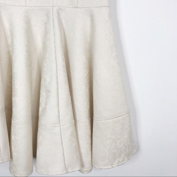 TopShop Jacquard Fit and Flare Mini Dress Cream 2 - Picture 3 of 10